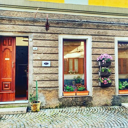 La Vecchia Posta B&B Calangianus ภายนอก รูปภาพ