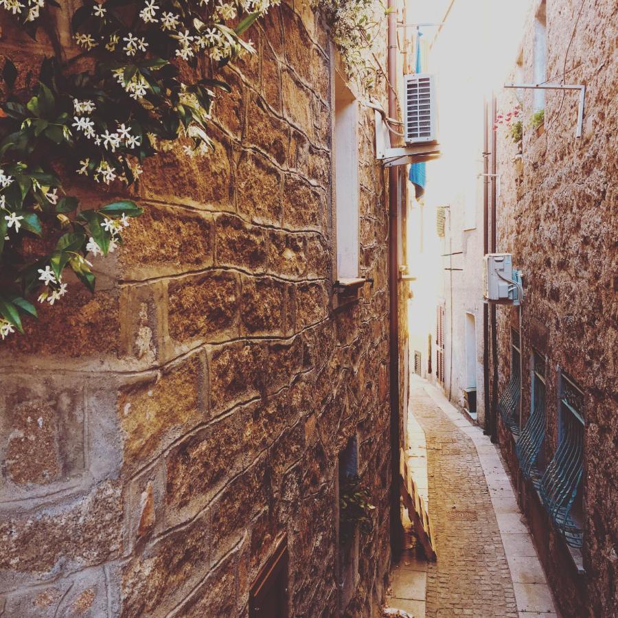 La Vecchia Posta B&B Calangianus ภายนอก รูปภาพ