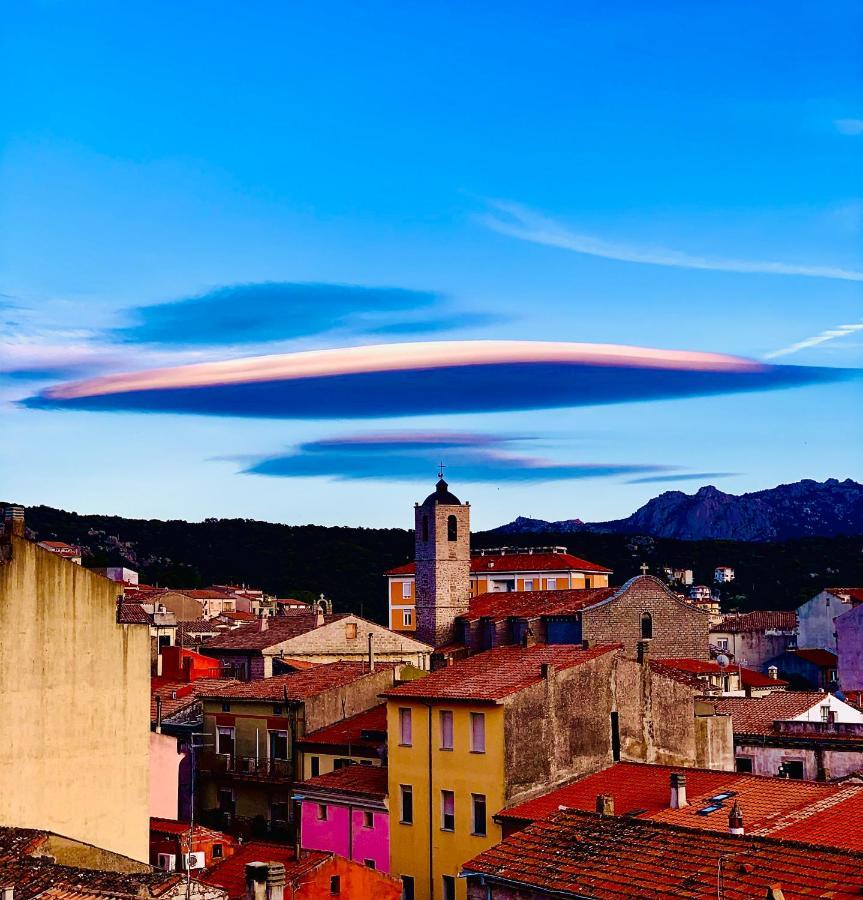La Vecchia Posta B&B Calangianus ภายนอก รูปภาพ
