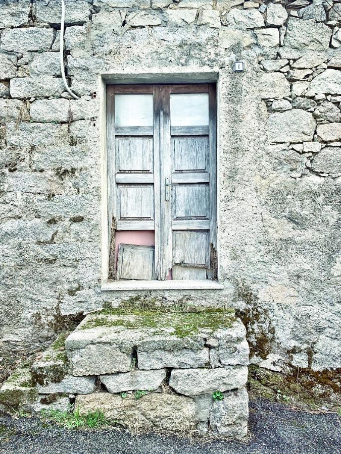 La Vecchia Posta B&B Calangianus ภายนอก รูปภาพ