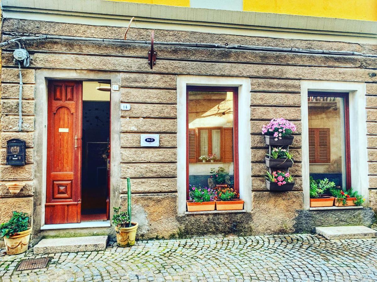 La Vecchia Posta B&B Calangianus ภายนอก รูปภาพ